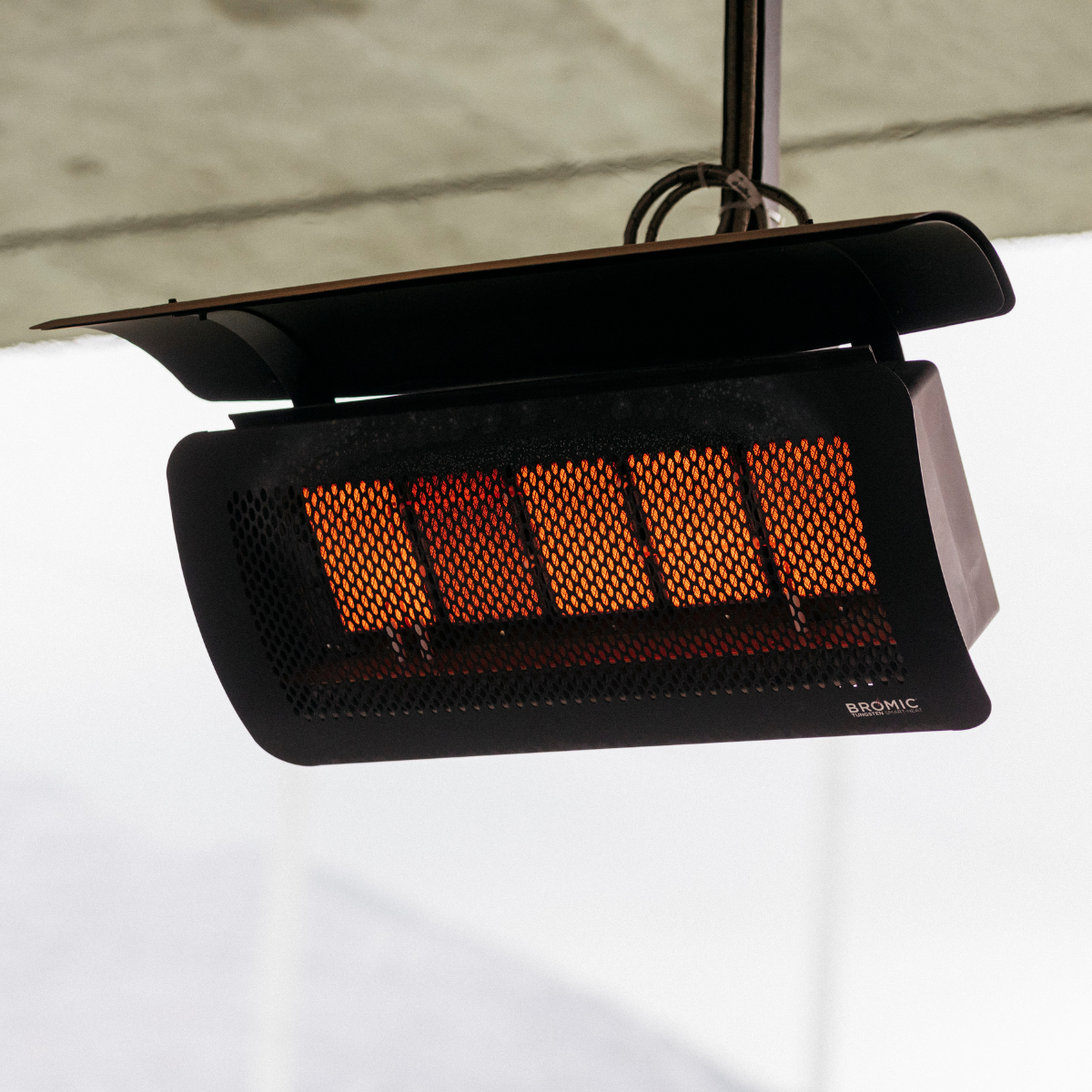 BROMIC | Tungsten 500 Calefactor de Gas, Encendido directo, Control preciso del calor, Cobertura de hasta 20m2
