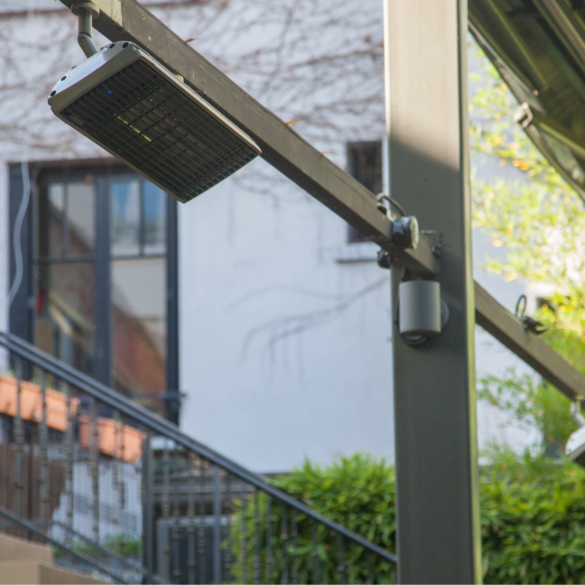 HEATSCOPE | SPOT 2800 Calefactor para Muro, Infrarrojo, Calor en menos de 15 seg, Ideal para terrazas o balcones,