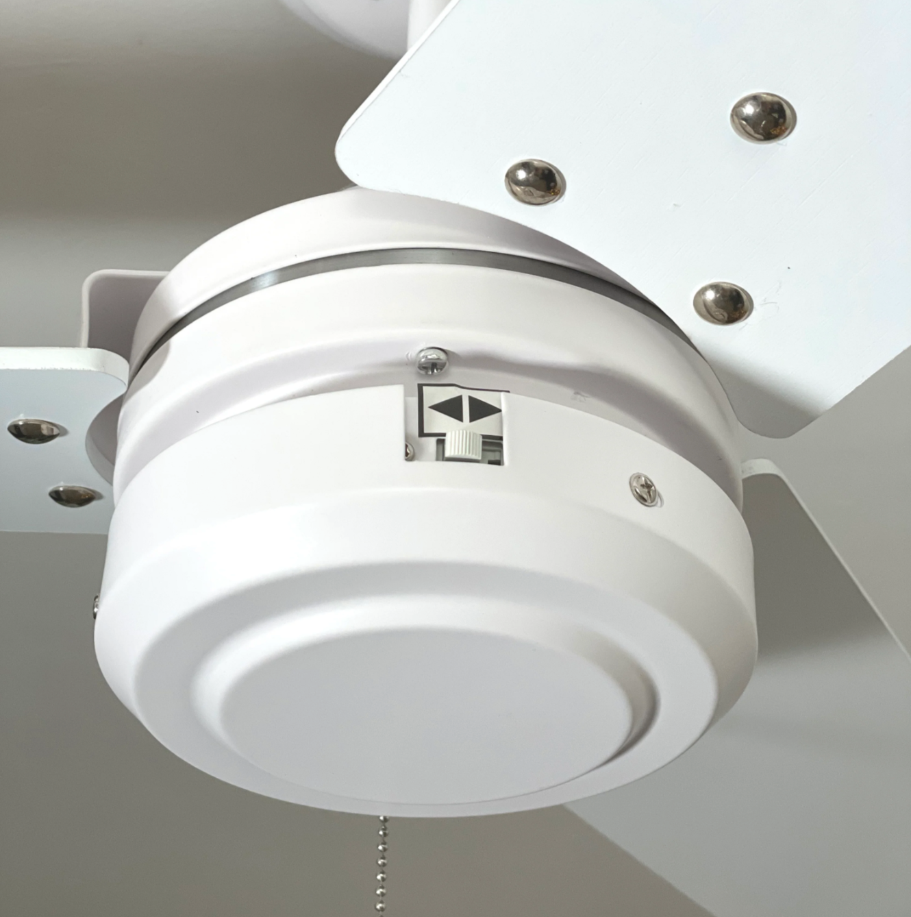 lVentilador de techo Bianco 52 Masterfan - vista lateral motor